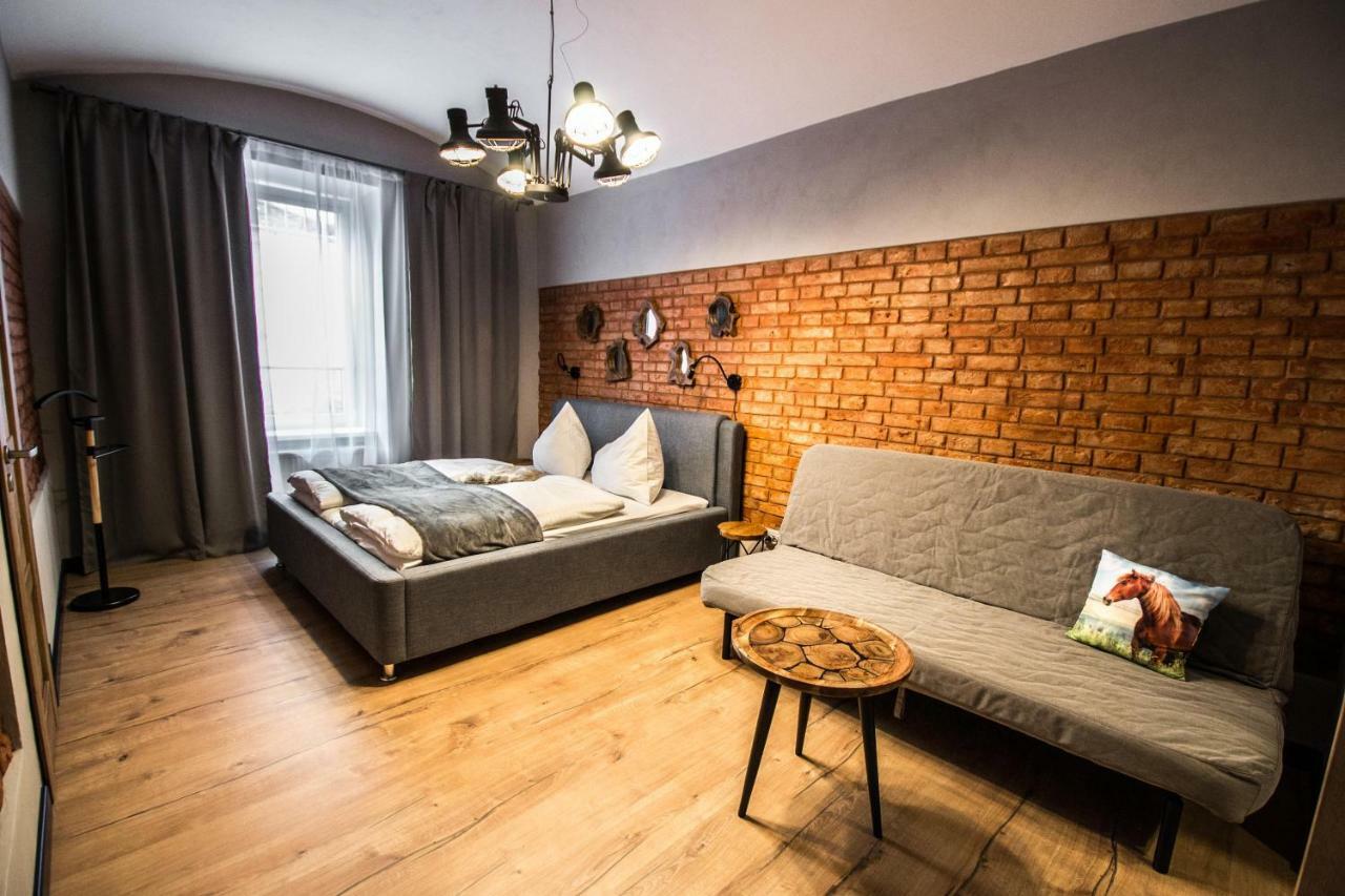 3Bdr Ruterra Apt With Table Football Praha Bagian luar foto